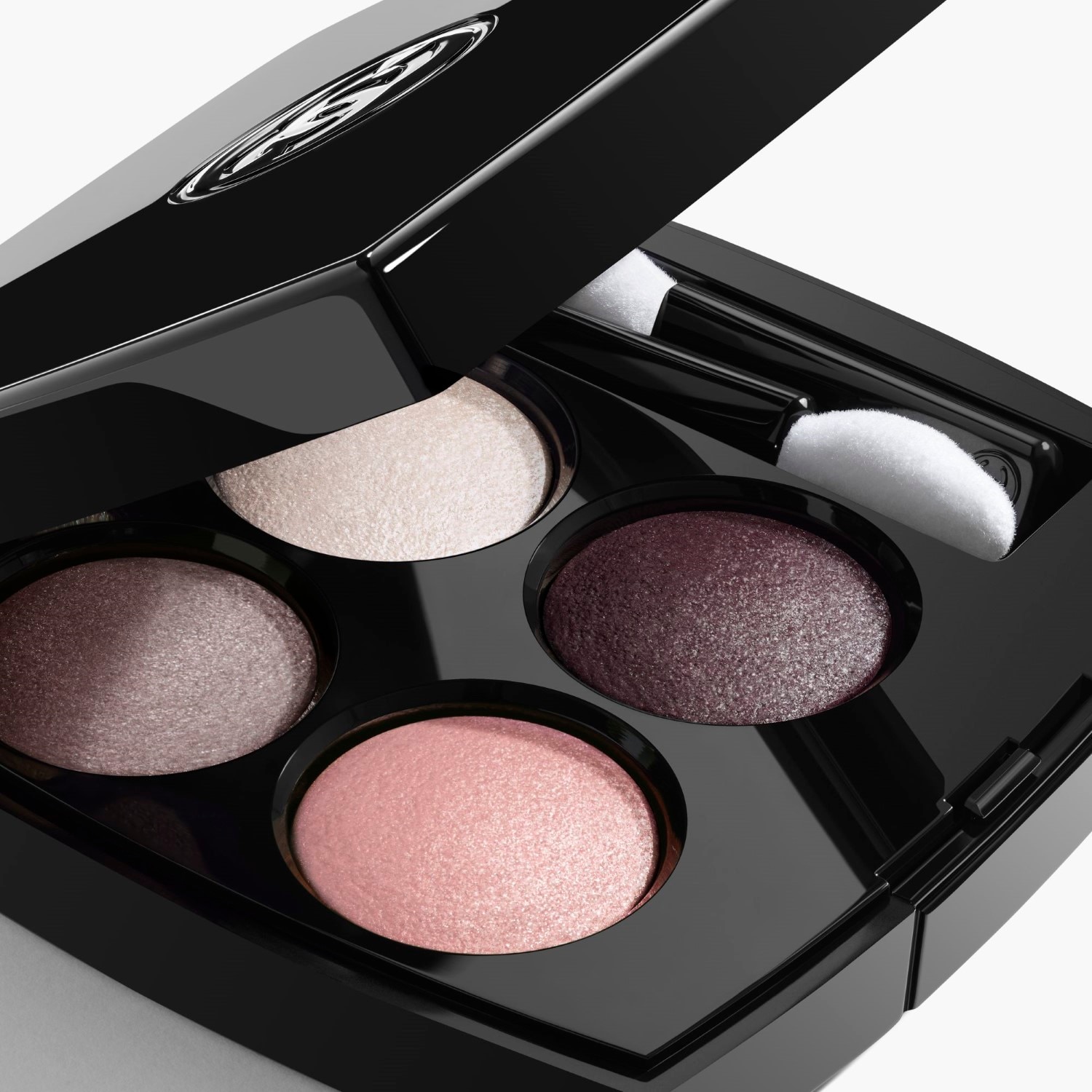 SOMBRAS DE OJOS EFECTOS MÚLTIPLES